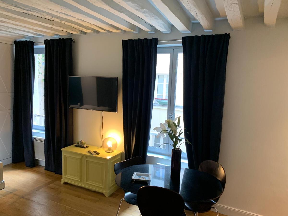 Louvre St Germain Rue Verneuil Appartement Parijs